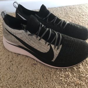 Nike Zoom Fly Knit